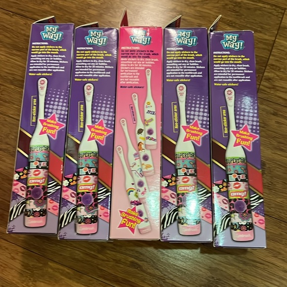 ARM & HAMMER Kid’s Spinbrush bundle of 5 toothbrushes for kids New in box! - Picture 4 of 6
